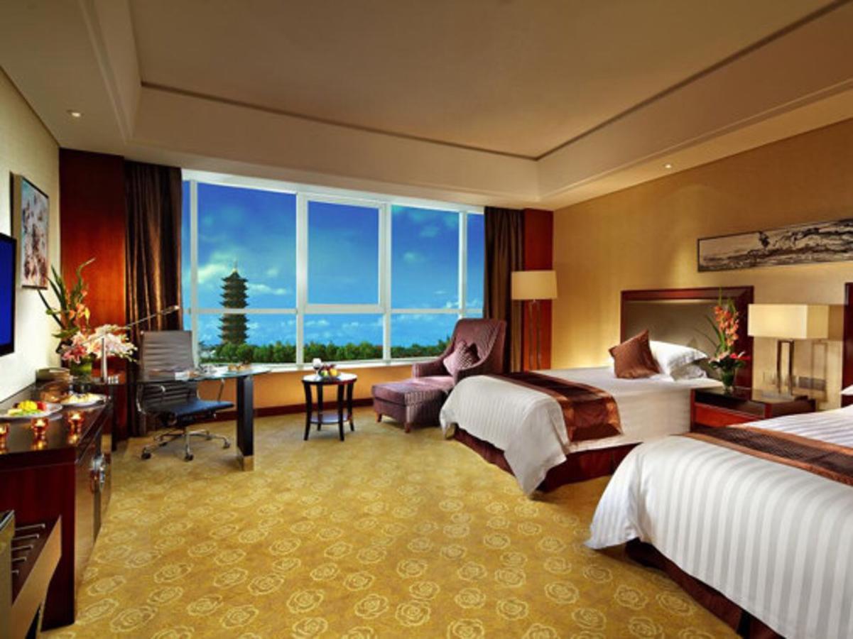 Jurong Yukun New Century Hotel Jiangsu Rom bilde